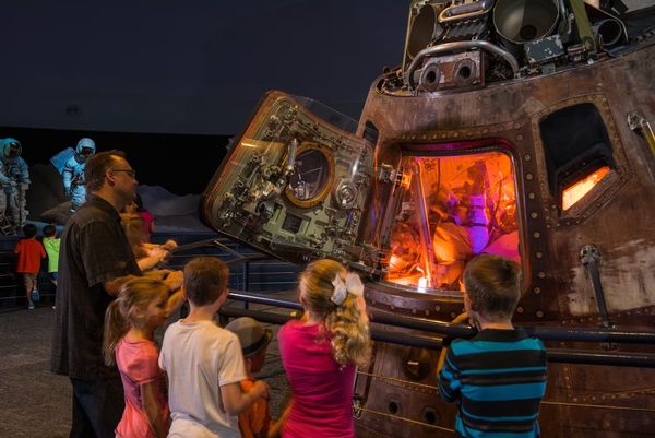 Space Center Houston Image #8