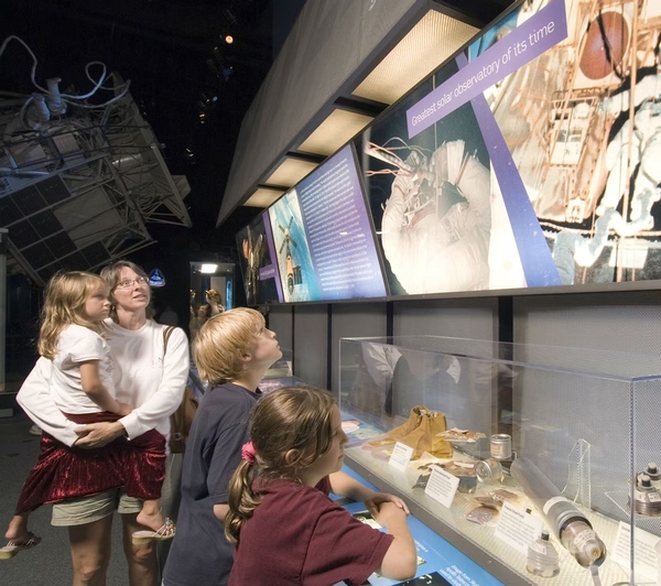 Space Center Houston Image #11
